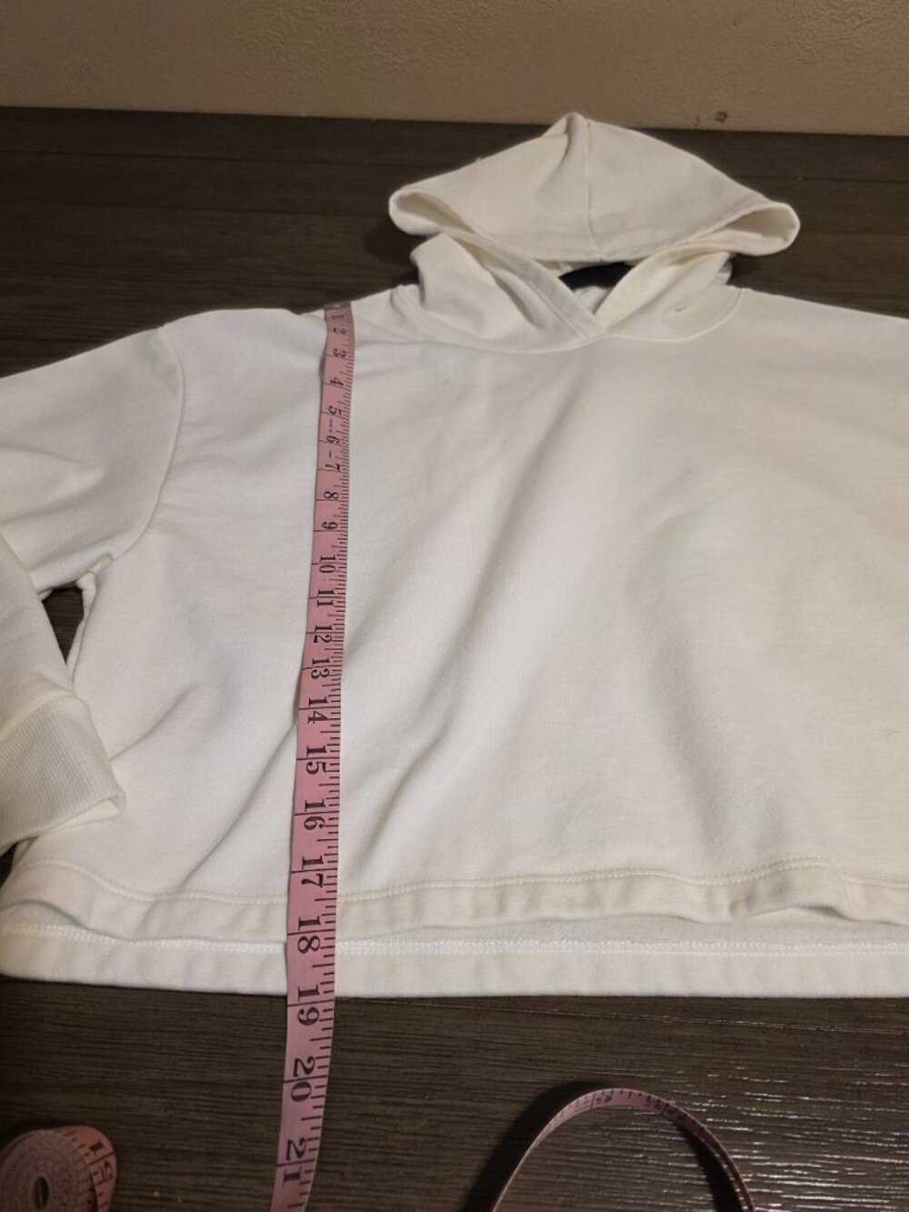Beyond Yoga Luxefleece Cropped Hoodie White Large Soft Athleisure Sweatshirt View 5